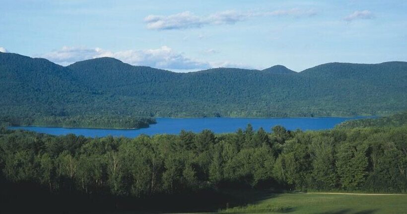 فندق The Mountain Top Inn & Resort