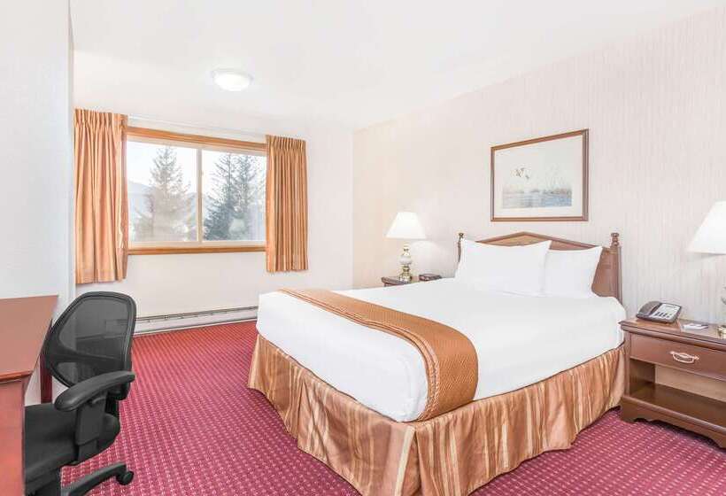 هتل Travelodge By Wyndham Juneau