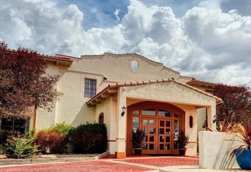 هتل San Mateo Inn