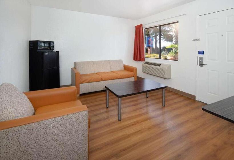 Motel 6arcadia, Ca  Los Angeles  Pasadena Area