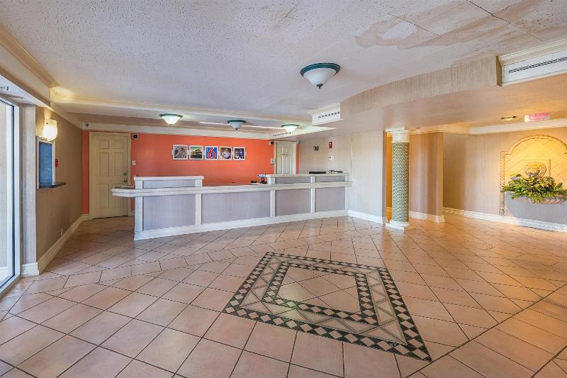 Motel 6grand Prairie, Tx  Interstate 30