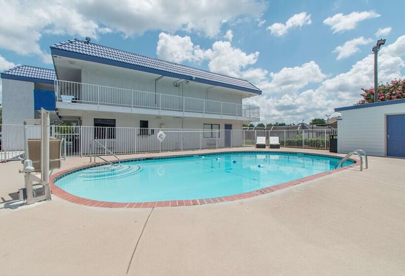 Motel 6norcross, Ga  Atlanta Northeast