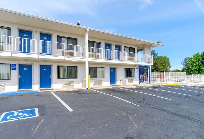 Motel 6redding, Ca  Central