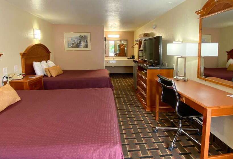 فندق على الطريق Knights Inn Punta Gorda