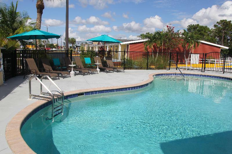 فندق على الطريق Knights Inn Punta Gorda