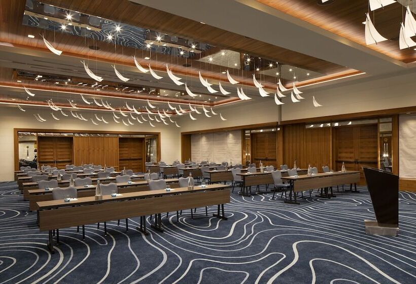 Resort At Longboat Key Club