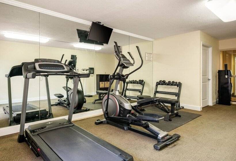 리조트 Quality Inn & Suites Tarpon Springs South