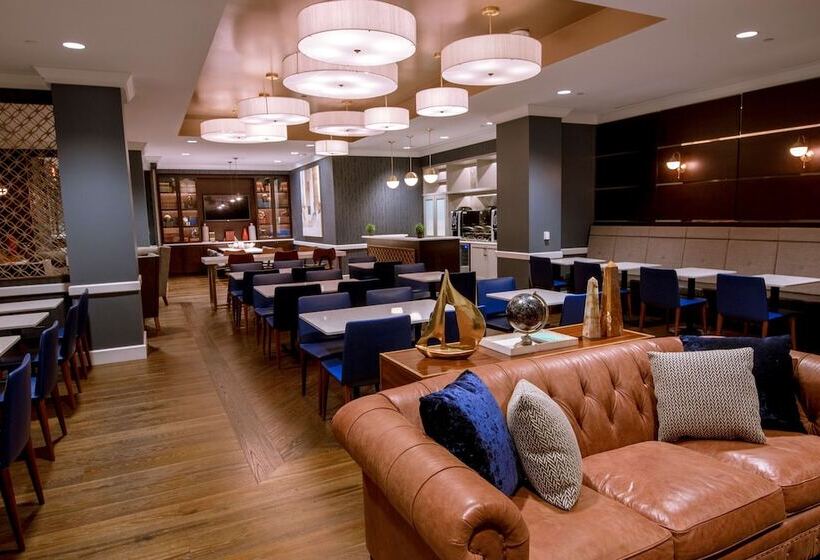 Hilton Chicago/oak Brook Hills Resort & Conference Center