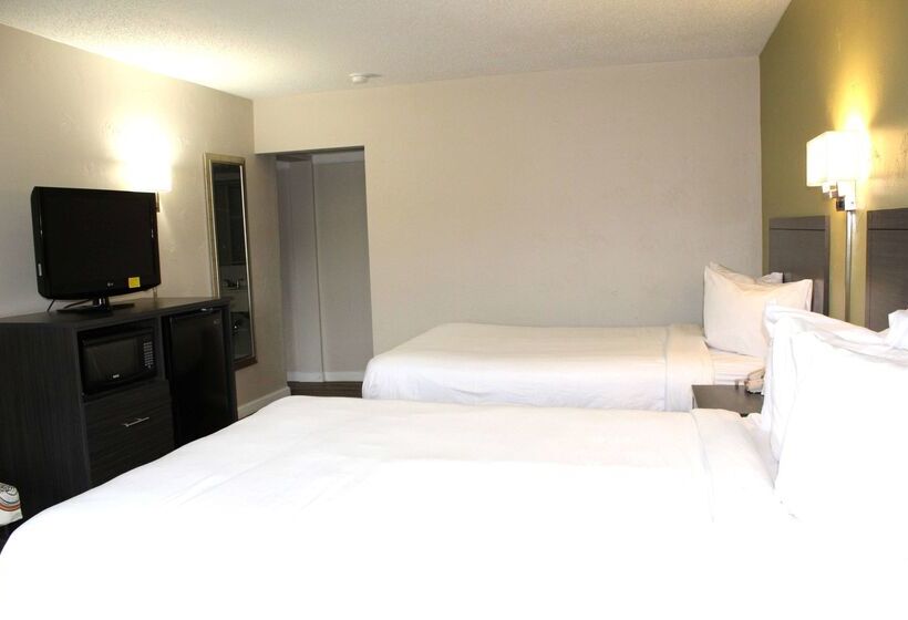 酒店 Baymont By Wyndham Front Royal Near Shenandoah National Park