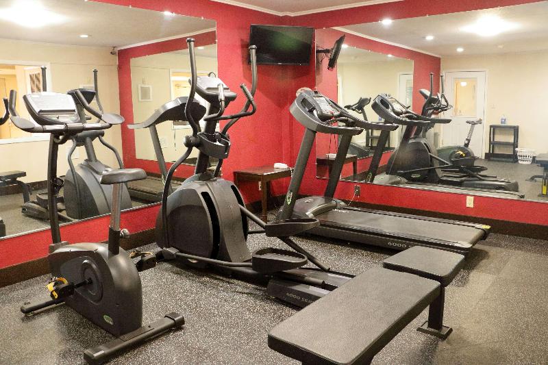 בית מלון כפרי Baymont By Wyndham Perrysburg Toledo