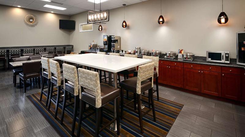 فندق Best Western Cascadia Inn