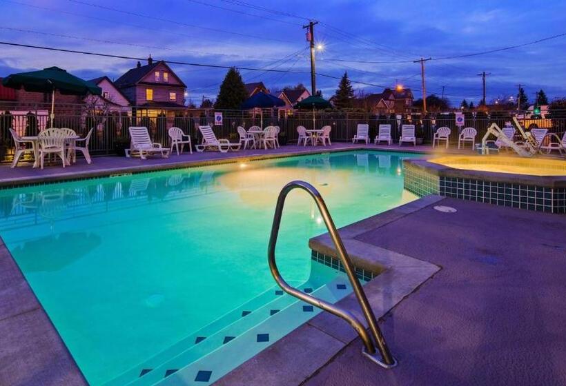 فندق Best Western Cascadia Inn