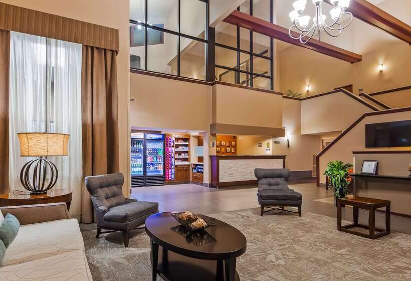 هتل Best Western West Towne Suites