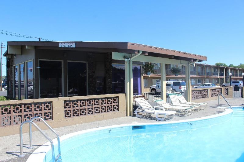 فندق Cedars Inn Lewiston