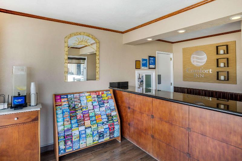 هتل Comfort Inn San Diego Airport At The Harbor