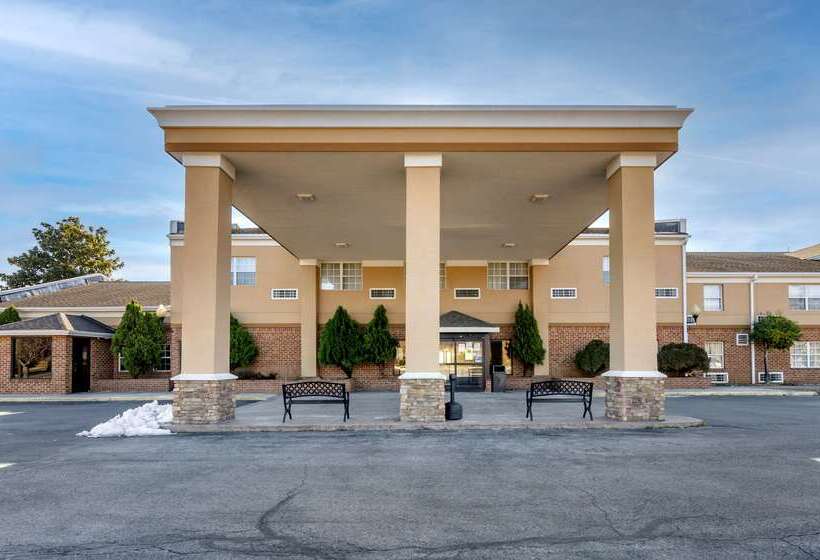 酒店 Comfort Inn & Suites Raphine  Lexington Near I81 And I64