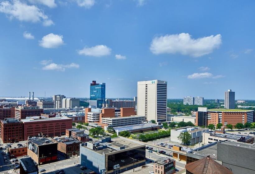 هتل Courtyard By Marriott Detroit Downtown