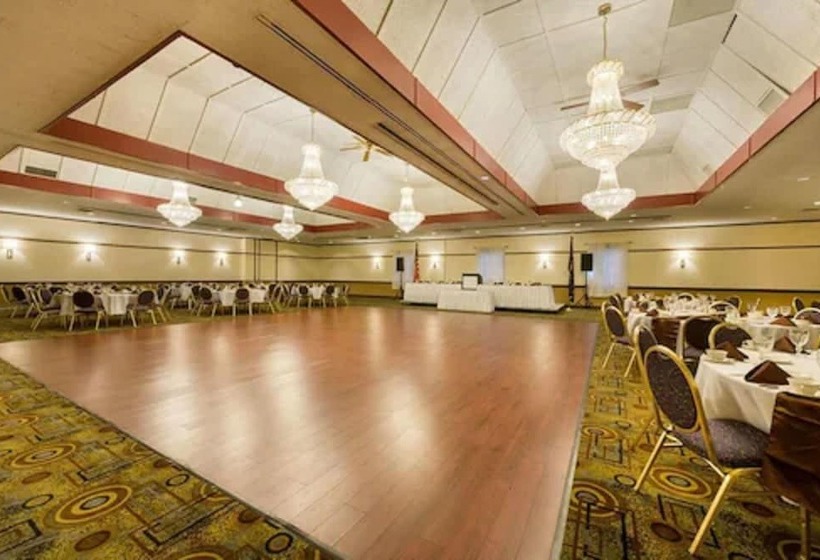 酒店 Inn At Lebanon   Hershey & Manheim Area