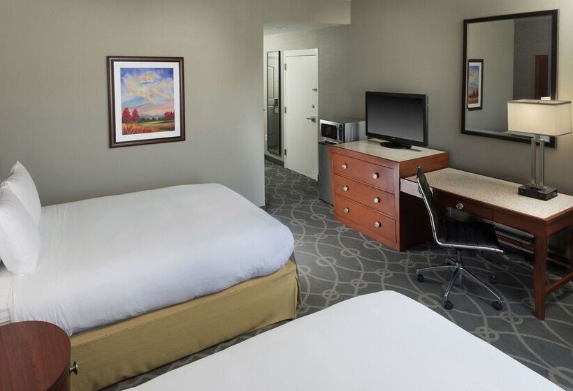 هتل Doubletree By Hilton Asheville Biltmore