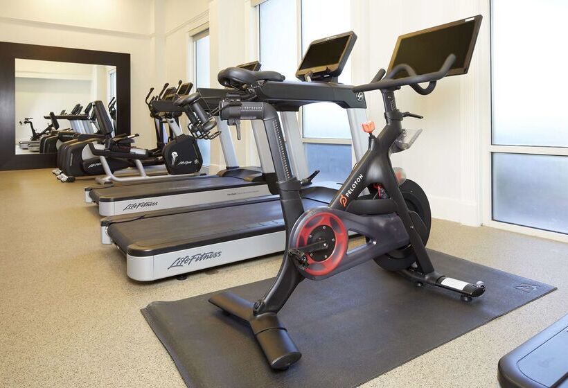 فندق Doubletree By Hilton Atlanta   Roswell