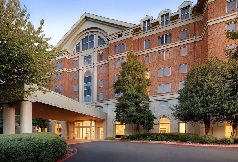 فندق Doubletree By Hilton Atlanta   Roswell