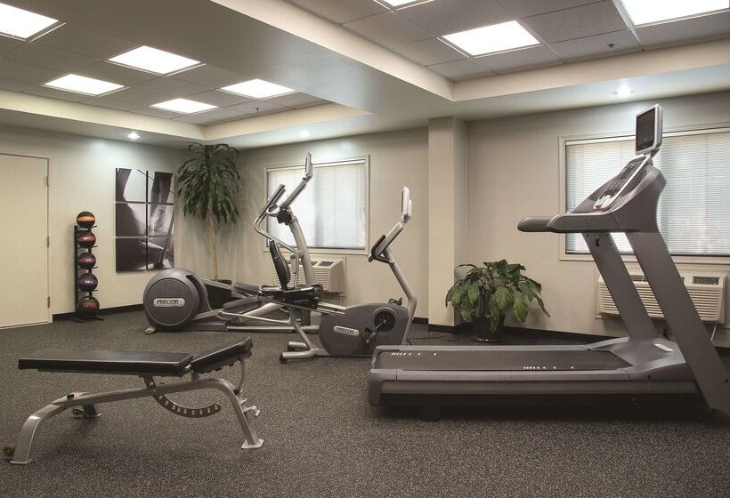 Doubletree By Hilton Hotel Racine Harbourwalk