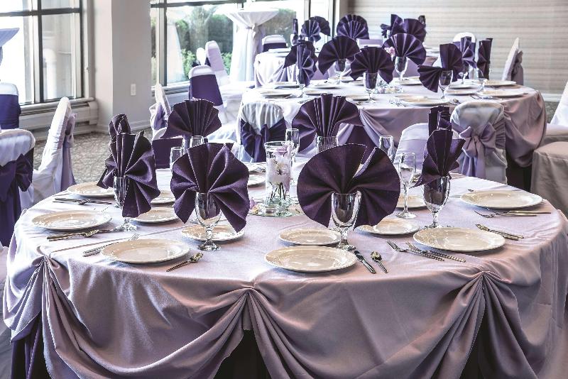 Doubletree By Hilton Hotel Racine Harbourwalk