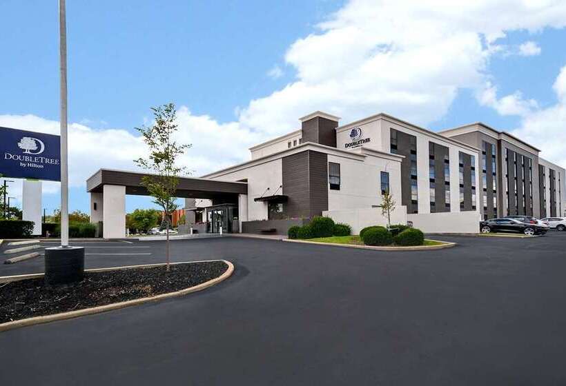 هتل Doubletree By Hilton St. Louis Airport
