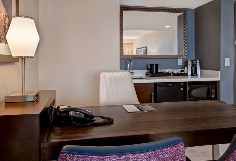 בית מלון כפרי Embassy Suites By Hilton Oklahoma City Northwest