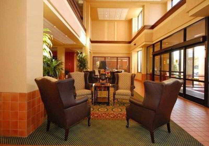 Hotel Four Points By Sheraton Raleigh North