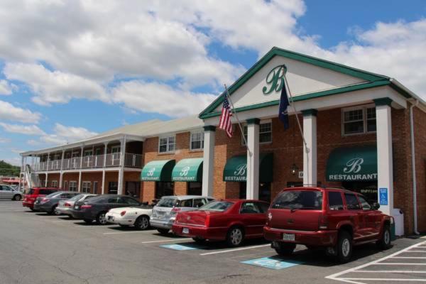 酒店 Governor House Inn Arlington/falls Church