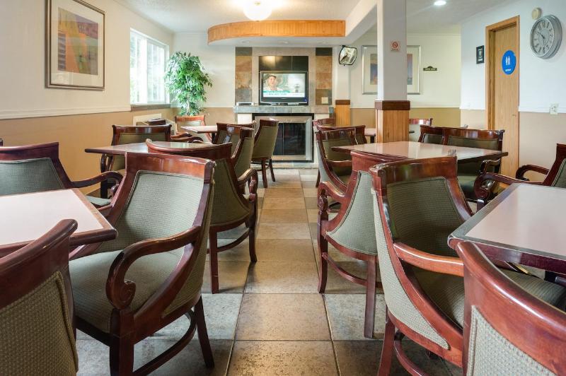 هتل Guesthouse Inn Fife