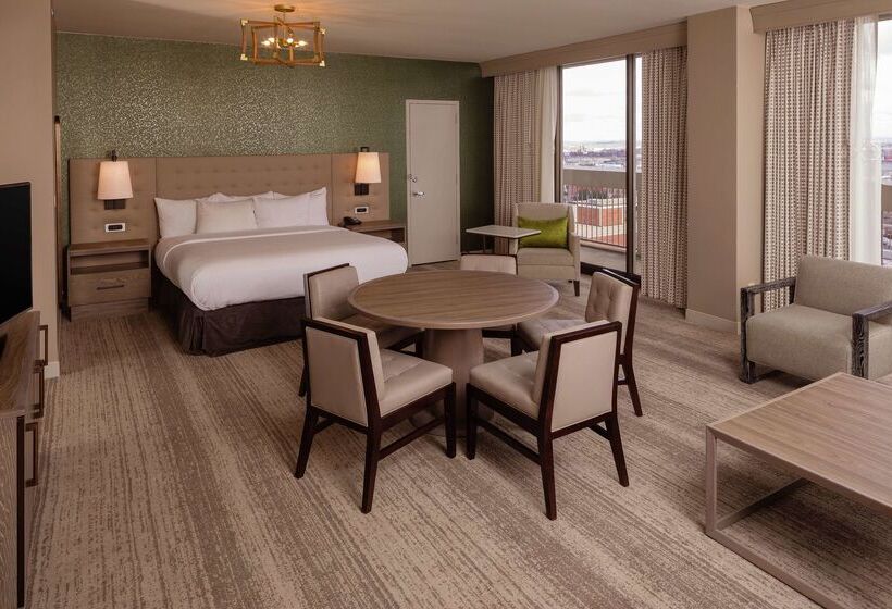 هتل Hilton Birmingham Downtown At Uab