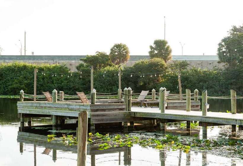 فندق Hilton Palm Beach Pbi