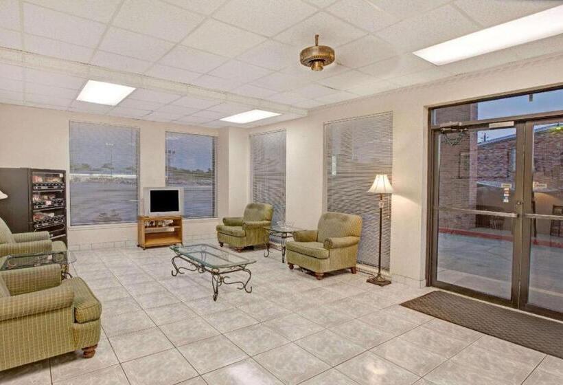 ホテル Knights Inn South Houston