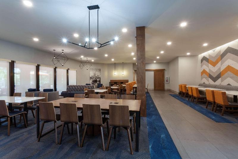 בית מלון כפרי La Quinta By Wyndham Ft. Myers   Sanibel Gateway