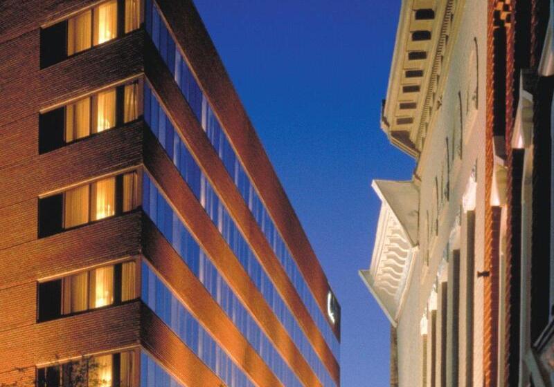هتل Omni Charlottesville