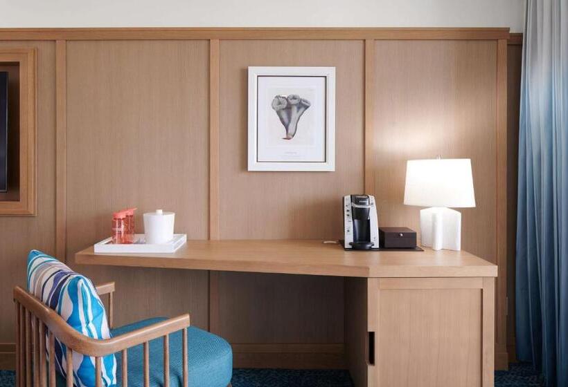 בית מלון כפרי Outrigger Reef Waikiki Beach Resort