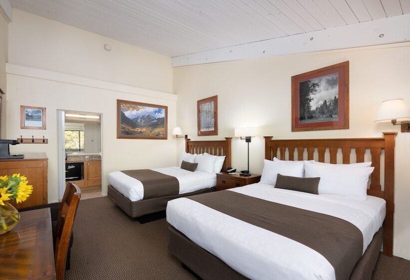 هتل Pokolodi Lodge