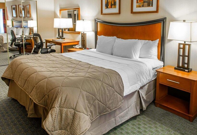 בית מלון כפרי Quality Inn And Conference Center Greeley Downtown