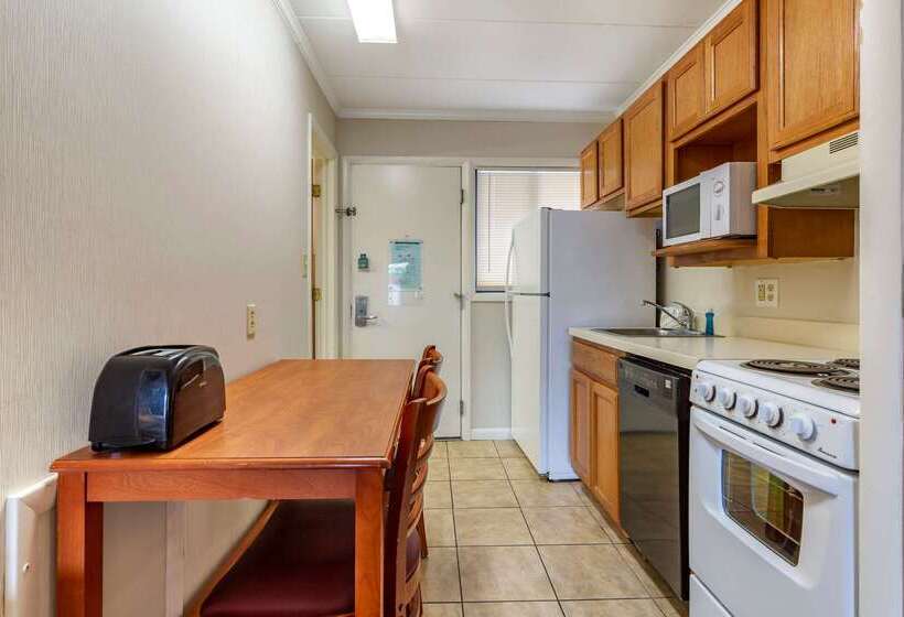 هتل Quality Inn Boardwalk