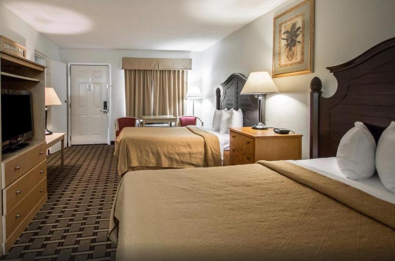 בית מלון כפרי Quality Inn & Suites Eastgate Kissimmee