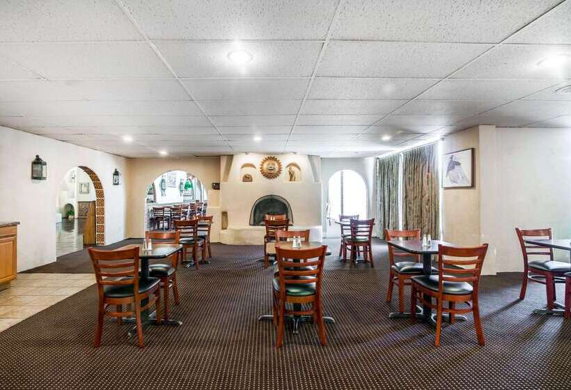 هتل Quality Inn