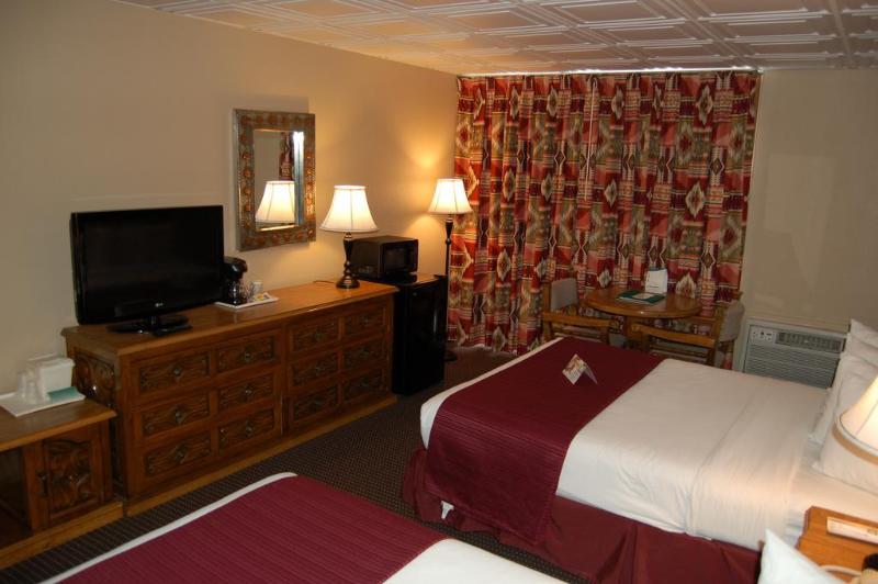 هتل Quality Inn