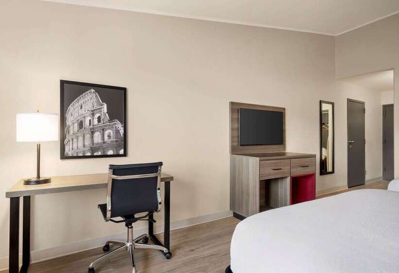 هتل Ramada By Wyndham Allentown Bethlehem