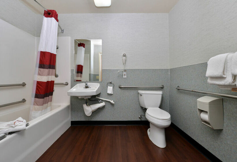 فندق Red Roof Inn Arcata