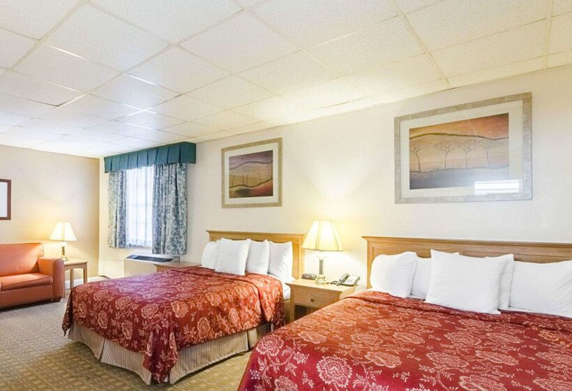 هتل Rodeway Inn Historic