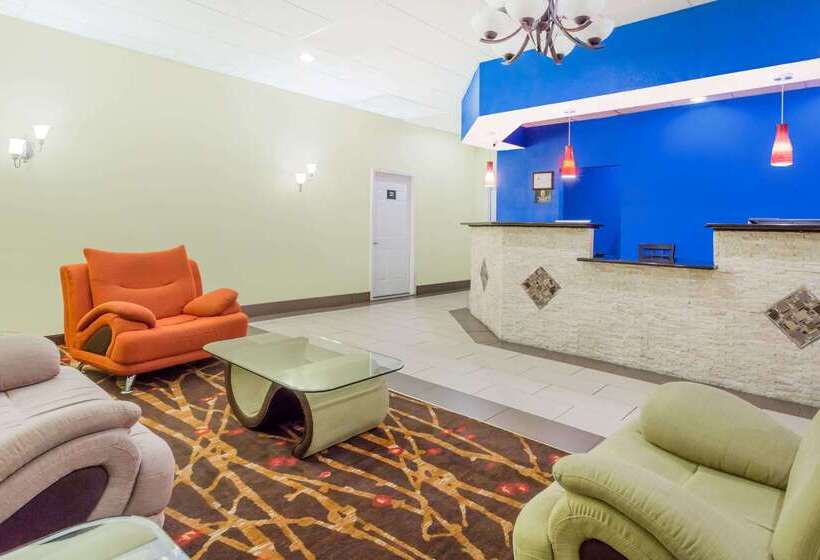 בית מלון כפרי Super 8 By Wyndham Garysburg/roanoke Rapids