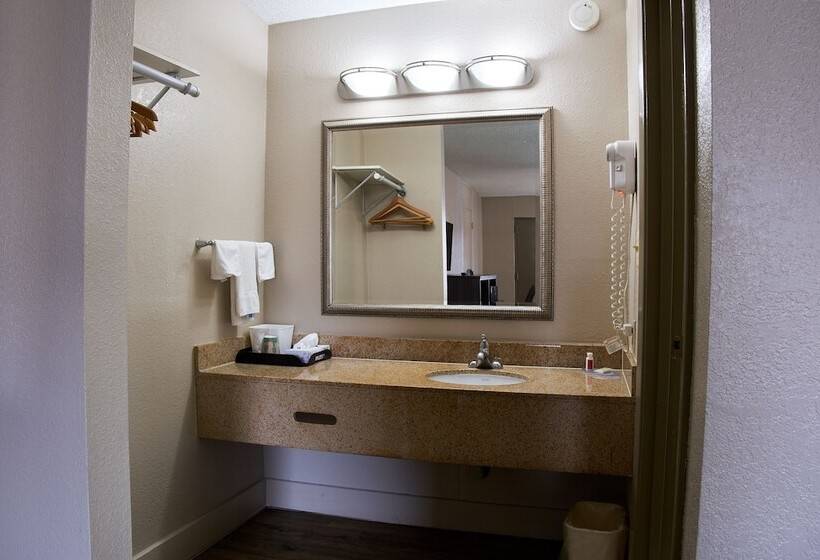 בית מלון כפרי Super 8 By Wyndham Garysburg/roanoke Rapids