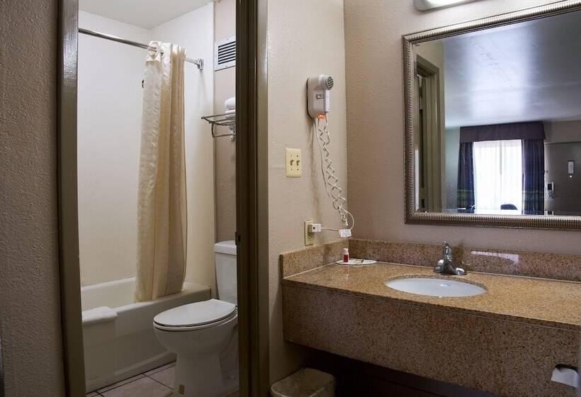 בית מלון כפרי Super 8 By Wyndham Garysburg/roanoke Rapids